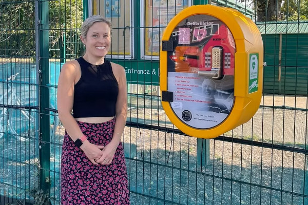 Two community-funded partnership initiatives to install new lifesaving defibrillators across Richmond Council parks