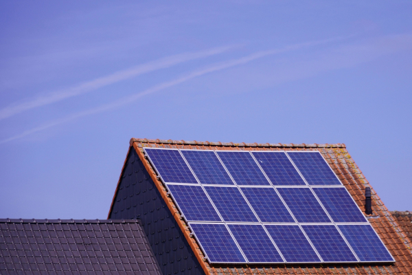 Richmond residents now get £600 off solar panels and batteries